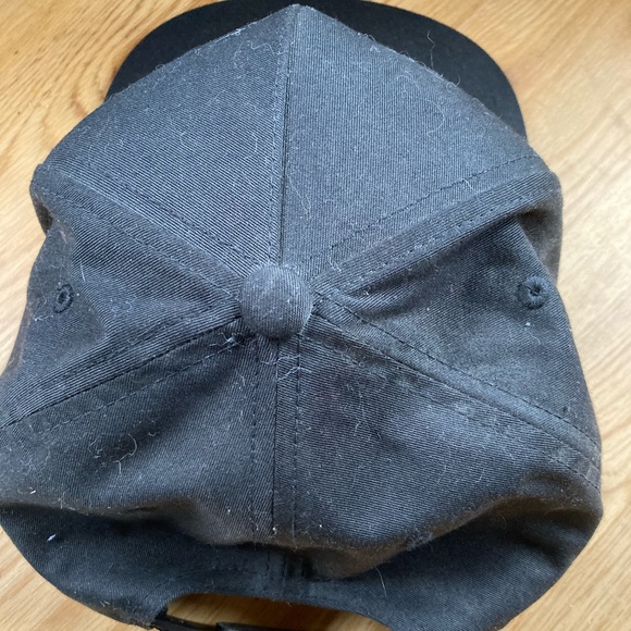 Primitive x Playboy SnapBack - Picture 3 of 6